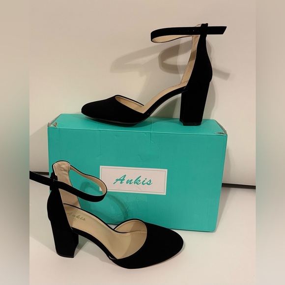 Ankis Elegant Black Ankle Strap Heels - Picture 5 of 9